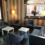 Отель Puerta Del Arco 3*