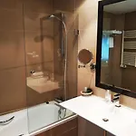 Puerta Del Arco 3*