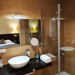 Hotel Puerta Del Arco 3*
