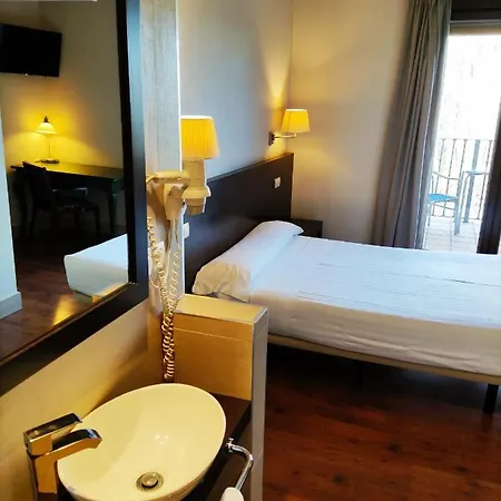 Hotel Puerta Del Arco