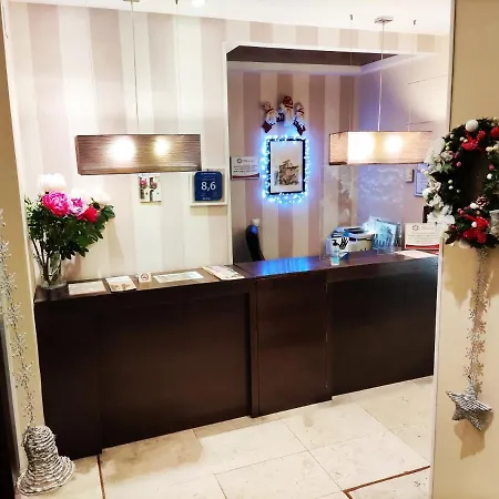 Puerta Del Arco Otel 3*
