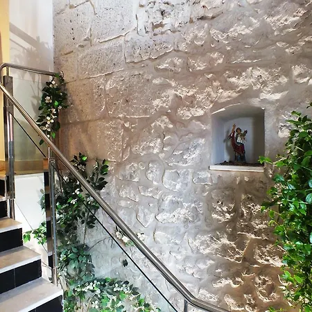 Puerta Del Arco Hotel Tudela de Duero