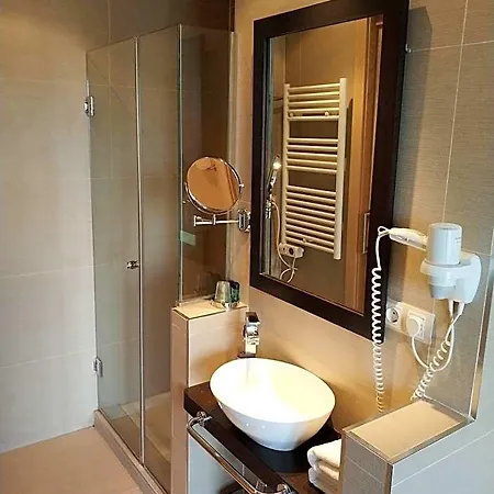 Puerta Del Arco Hotel