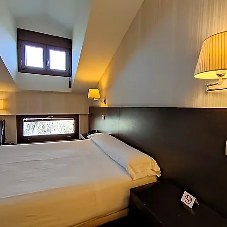 Puerta Del Arco Hotel 3*