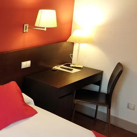 Puerta Del Arco Hotel 3*