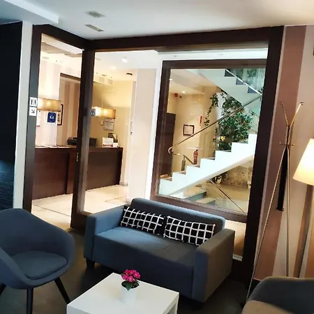 Hotel Puerta Del Arco Tudela de Duero