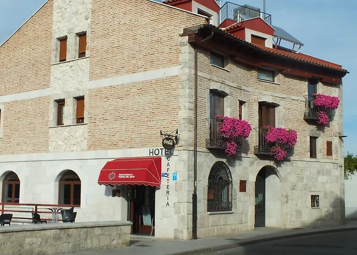 Hotel Puerta Del Arco