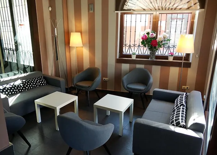 Hotel Puerta Del Arco 3*