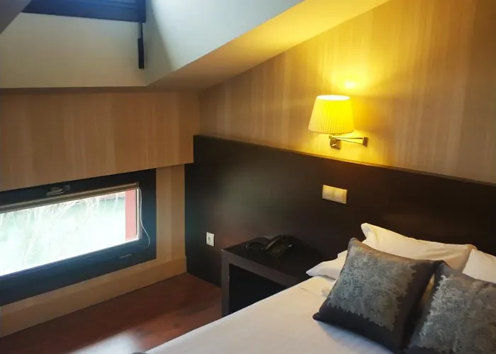 Hotel Puerta Del Arco