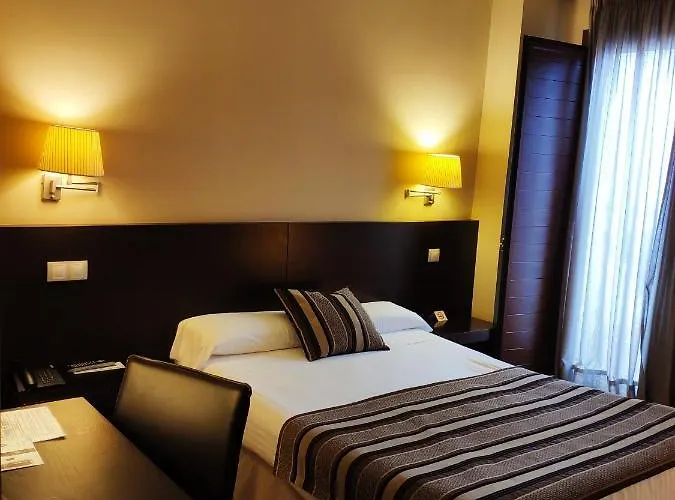 Puerta Del Arco Hotel 3*