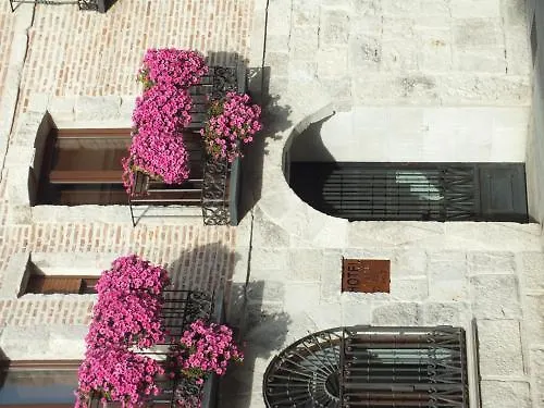 Puerta Del Arco Hotel 3*